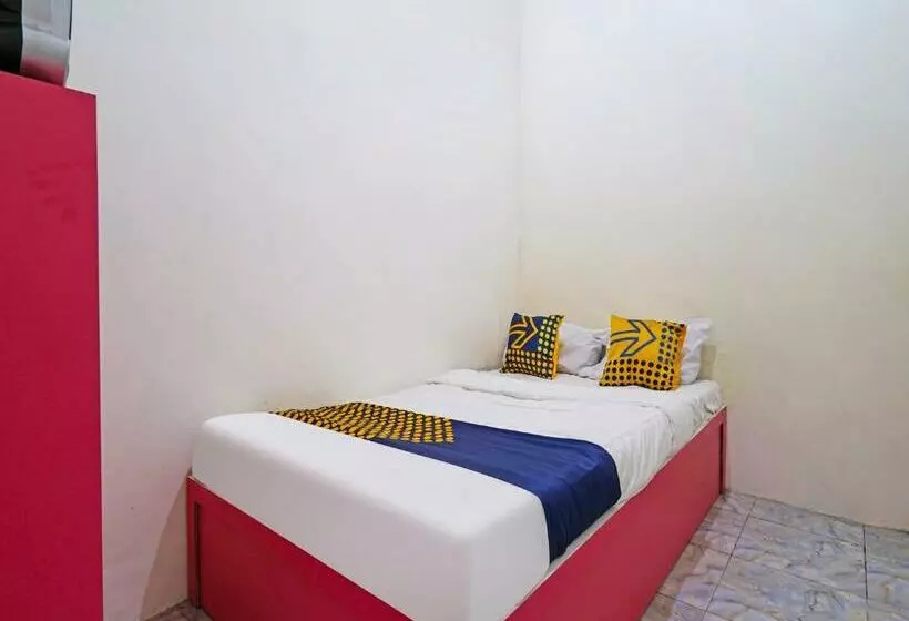 Hotelli Spot On 91993 Pondok Hs Padalarang Syariah