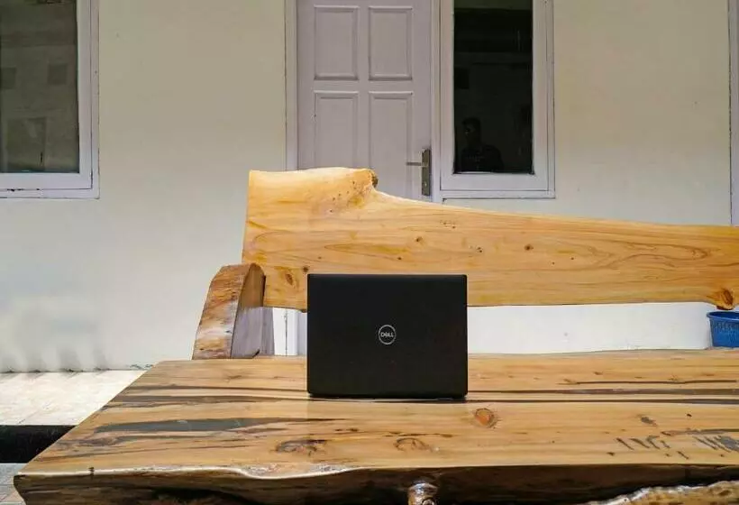 Hotelli Spot On 91993 Pondok Hs Padalarang Syariah