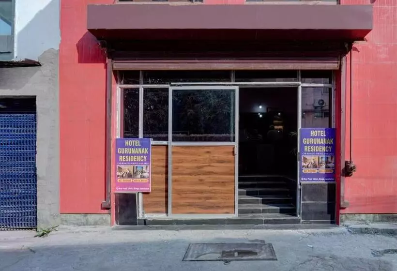 ホテル O Guru Nanak Residency