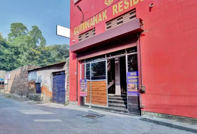 ホテル O Guru Nanak Residency