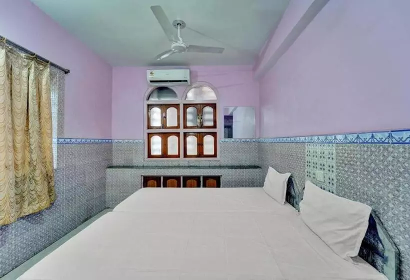 ホテル O Guru Nanak Residency