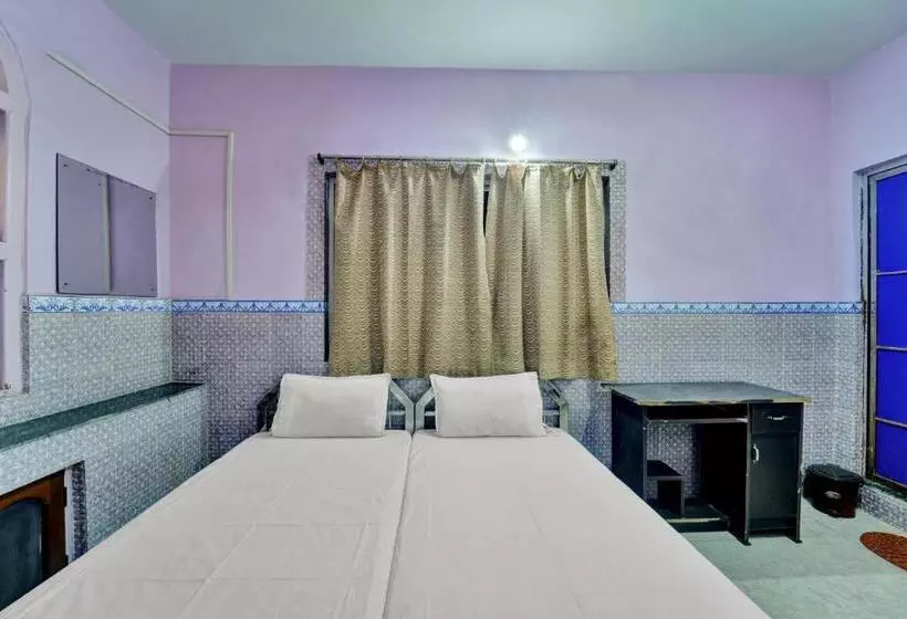 ホテル O Guru Nanak Residency
