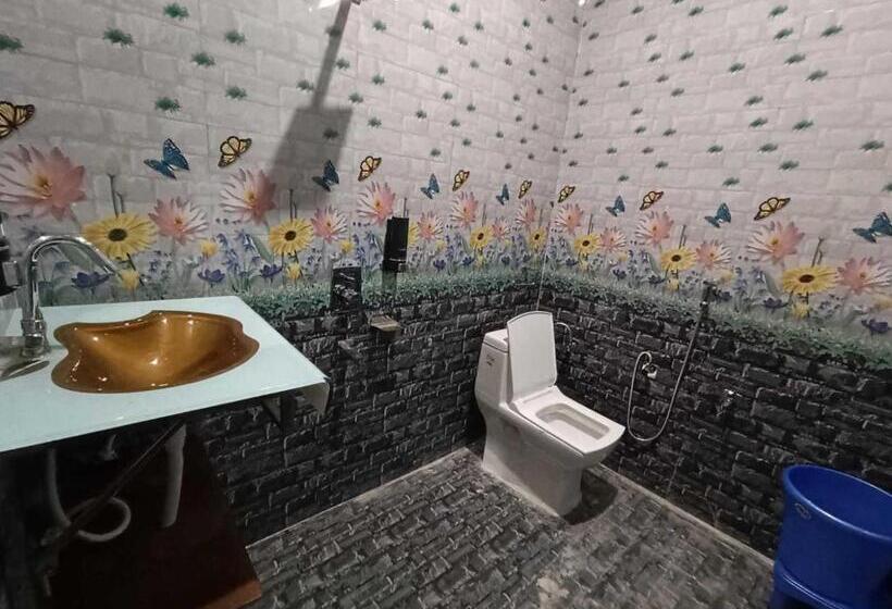 Hotell Oyo 80491g Nidhivan