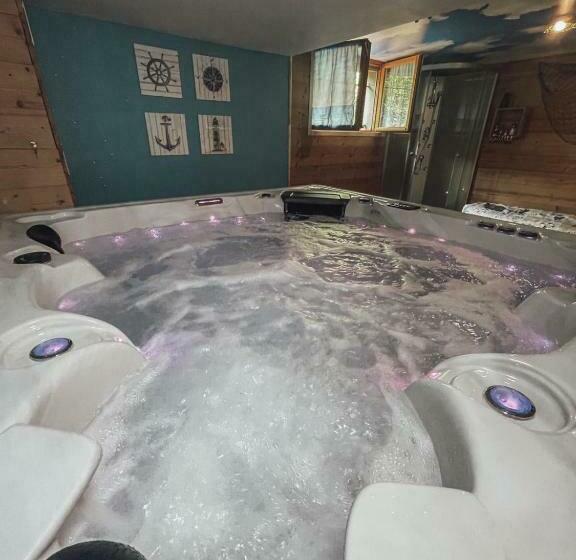 Pensionat Spa 166 Jets, Bord De Mer By Carl Emilie