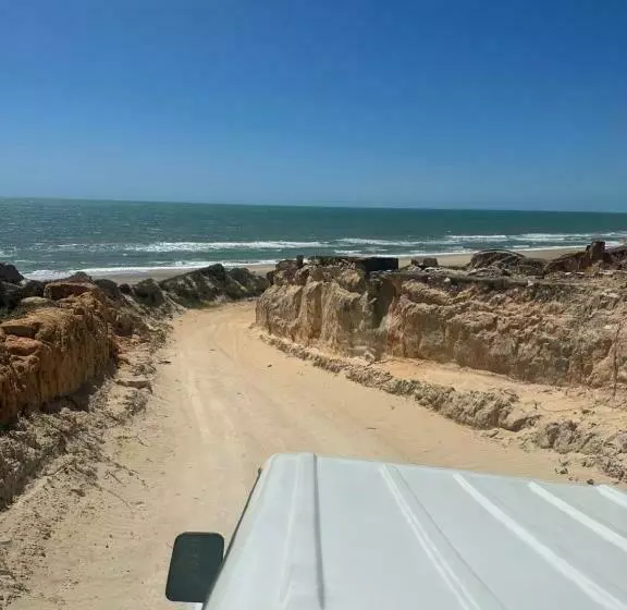 ホテル Pousada Paraíso Das Falésias