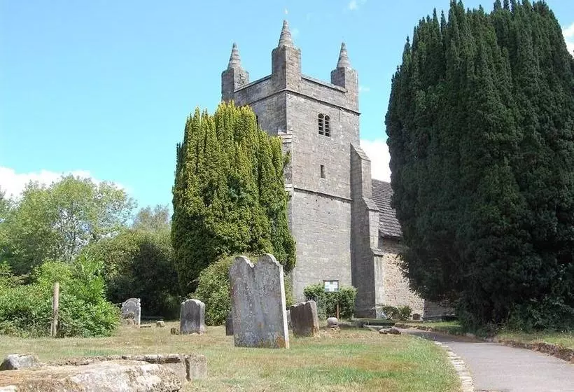 مبيت وإفطار The Eight Bells