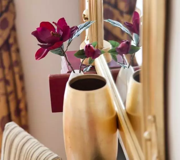 민박 Wisteria House