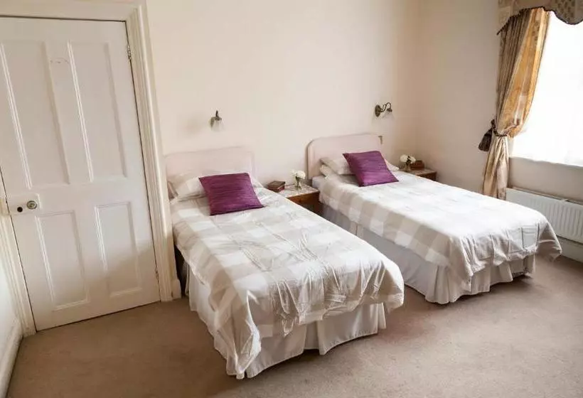 민박 Wisteria House