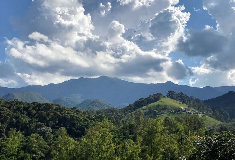 ホテル Condominio Shallon Adonai