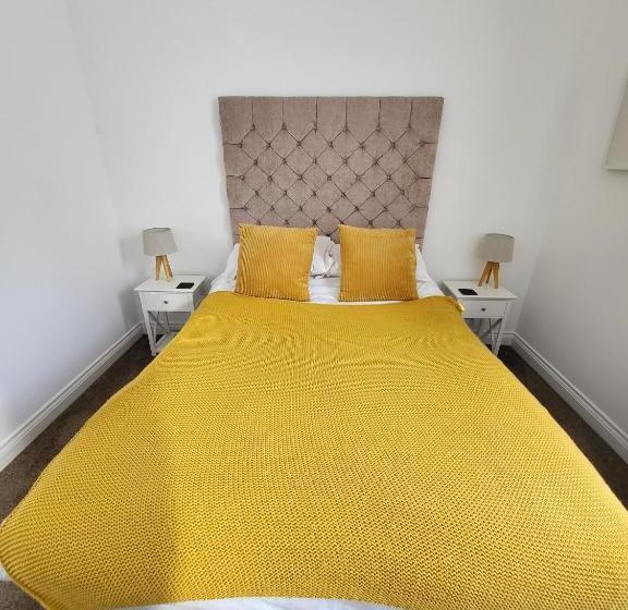 فندق Devon & Cornwall