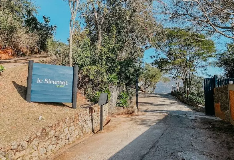 בית מלון כפרי Le Siramat