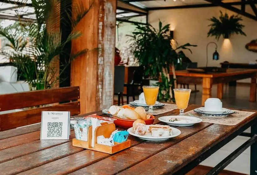 בית מלון כפרי Le Siramat