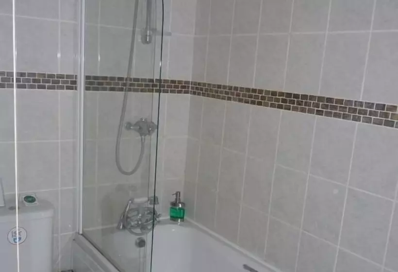 בית מלון כפרי The Aqua