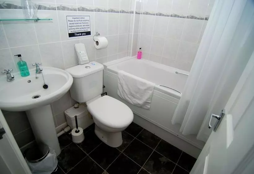 בית מלון כפרי The Aqua