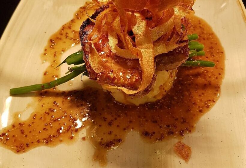 فندق The Crown Inn