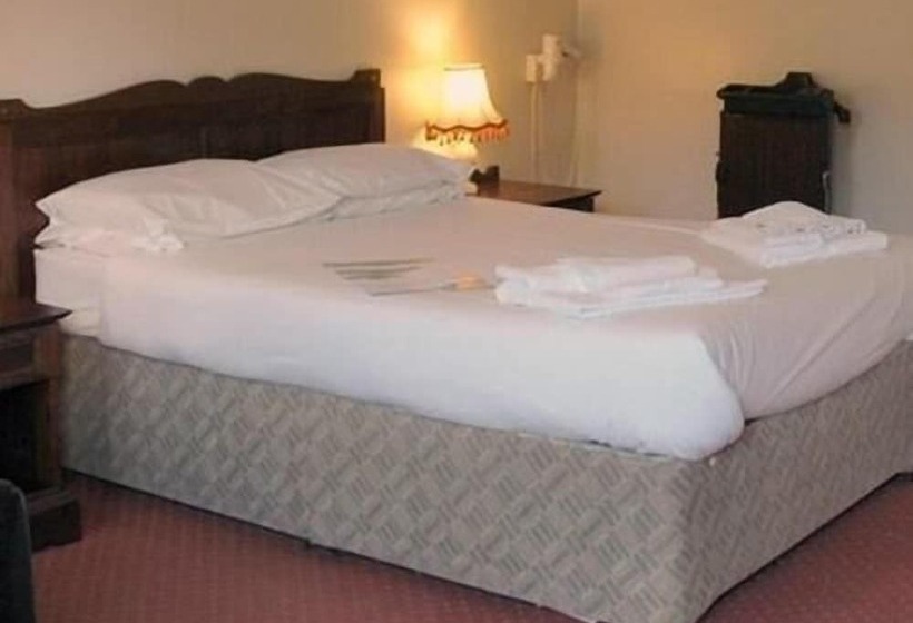 فندق The Crown Inn
