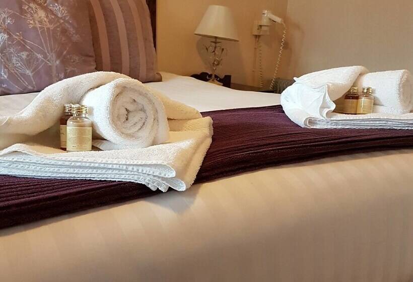 فندق The Crown Inn