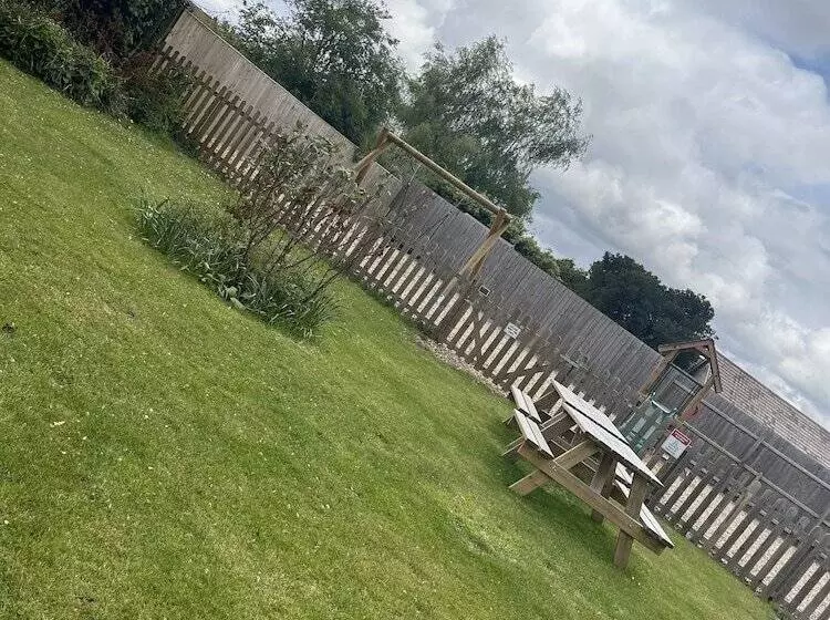 Отель The Crown Inn