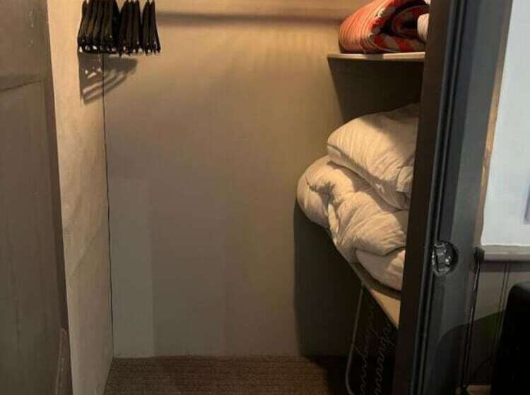 Отель The Crown Inn