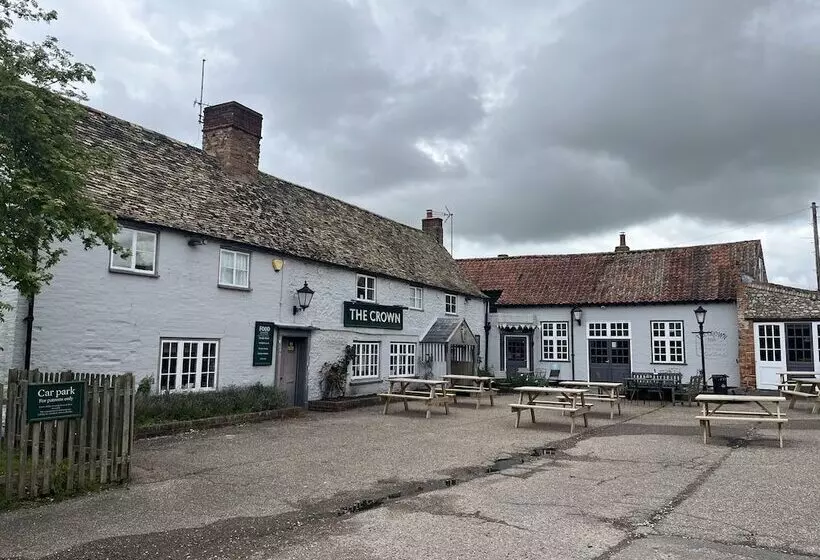 Отель The Crown Inn