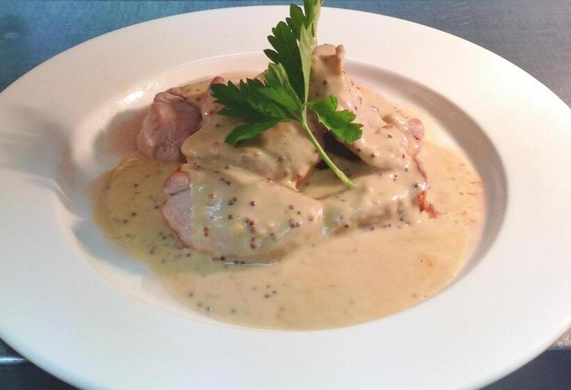 فندق The Old Ginn House Inn