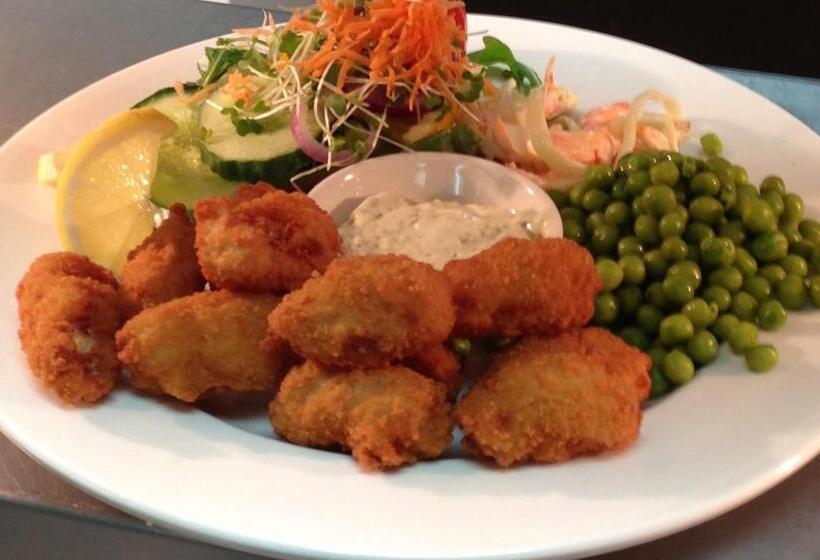 فندق The Old Ginn House Inn