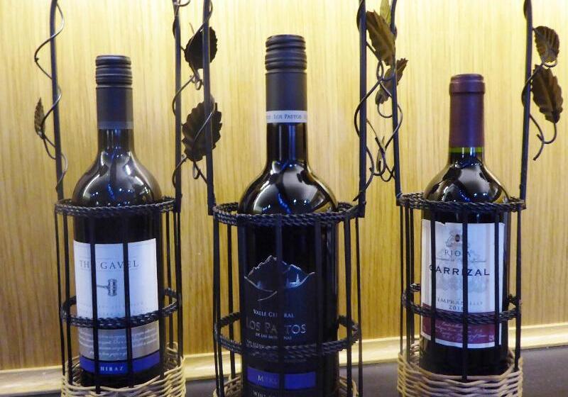 فندق The Old Ginn House Inn