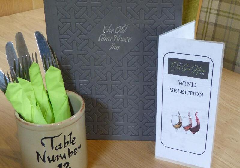 فندق The Old Ginn House Inn