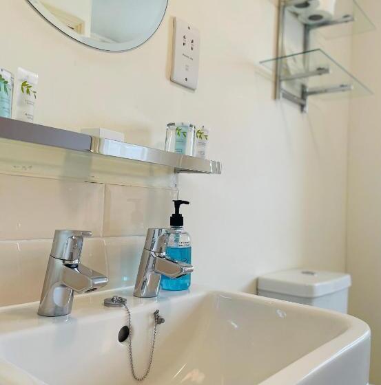 בית מלון כפרי The Stag