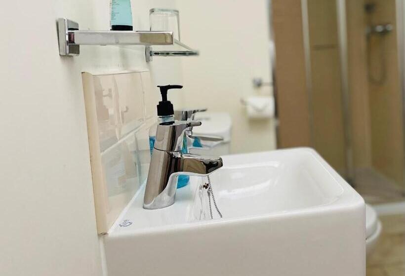 בית מלון כפרי The Stag