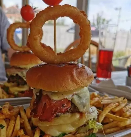 هتل The Stag