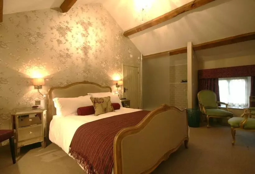 Hotel The Three Pigeons Inn