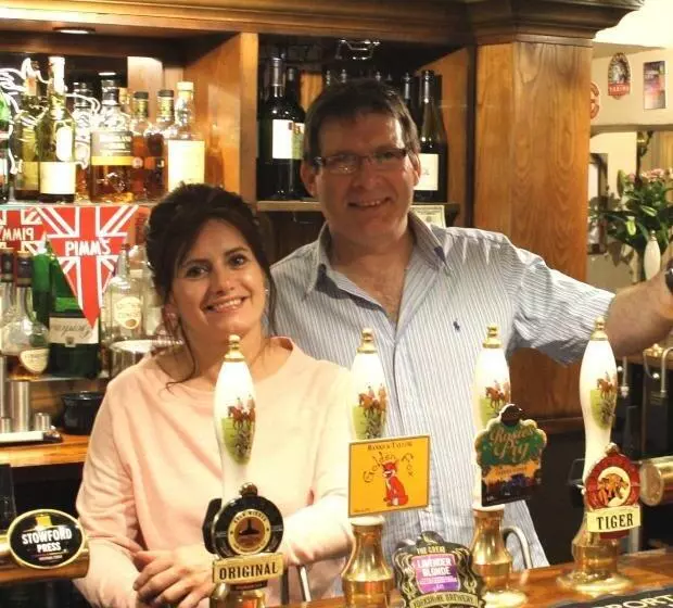 Отель The White Lion Inn