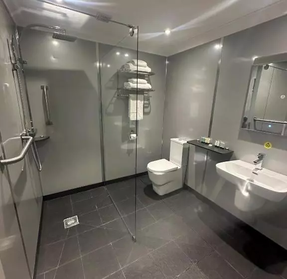 酒店 Waveney Inn &