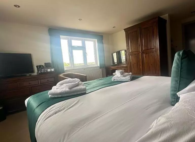 酒店 Waveney Inn &