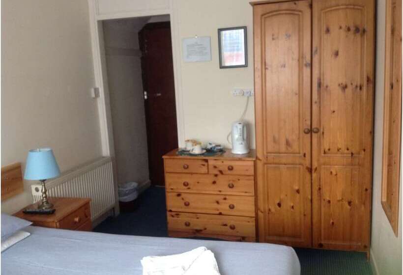 펜션 Carlton Lodge