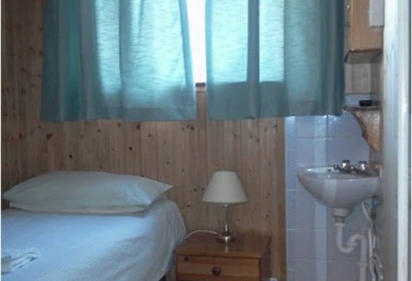 펜션 Carlton Lodge