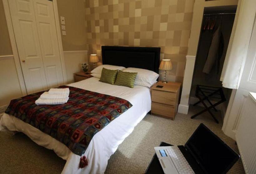 פנסיון Gallery Guesthouse