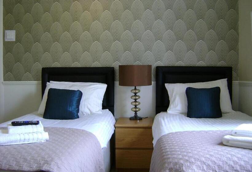 פנסיון Gallery Guesthouse