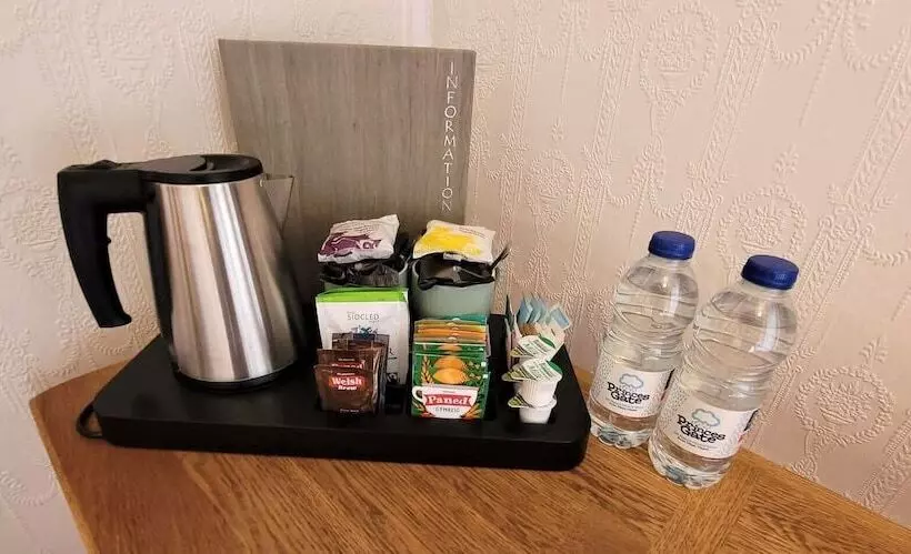 Majatalo Greylands Guest House