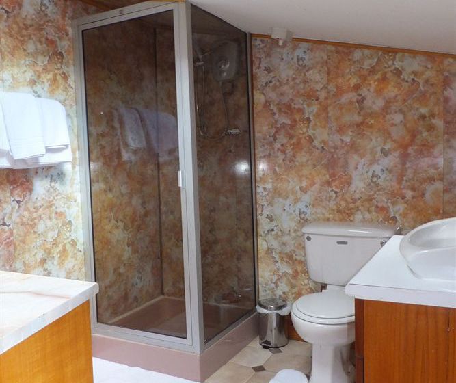 펜션 Old Castle Farm Guest House