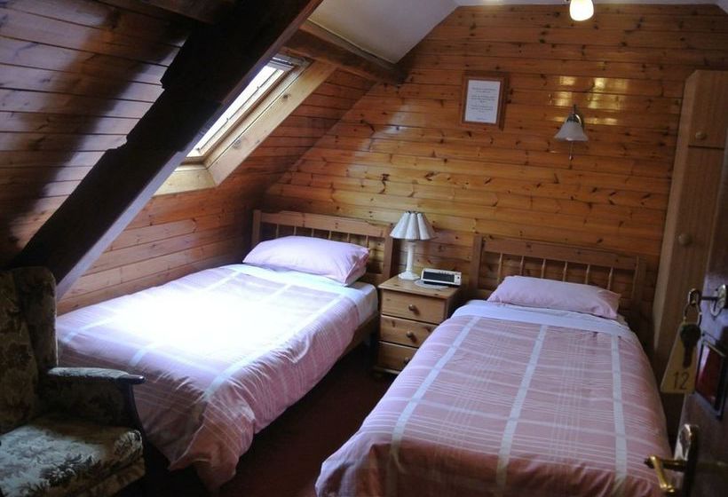 펜션 Old Castle Farm Guest House