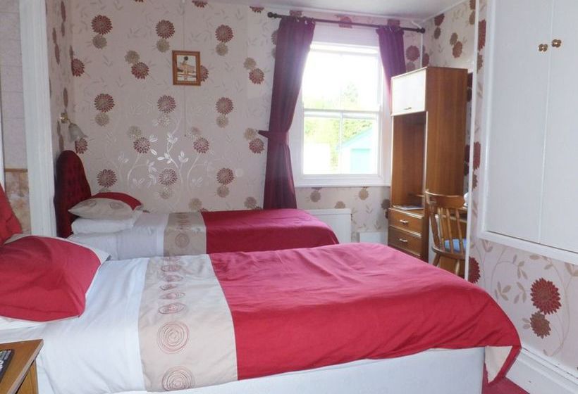 펜션 Old Castle Farm Guest House