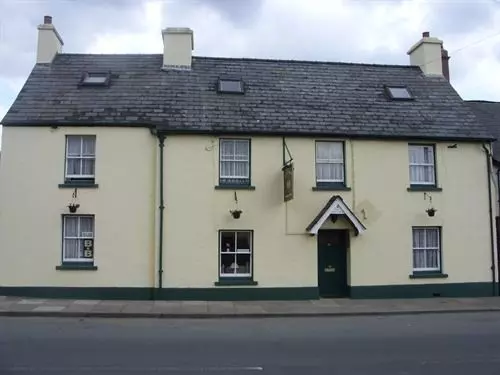 پانسیون Old Castle Farm Guest House