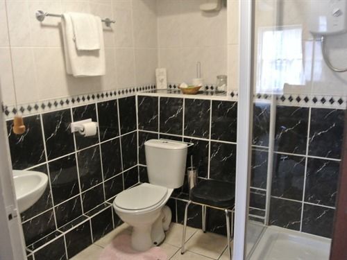 펜션 Old Castle Farm Guest House