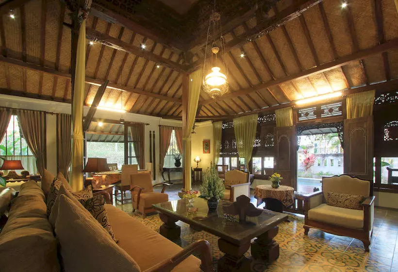 리조트 Ubud Syailendra Villas