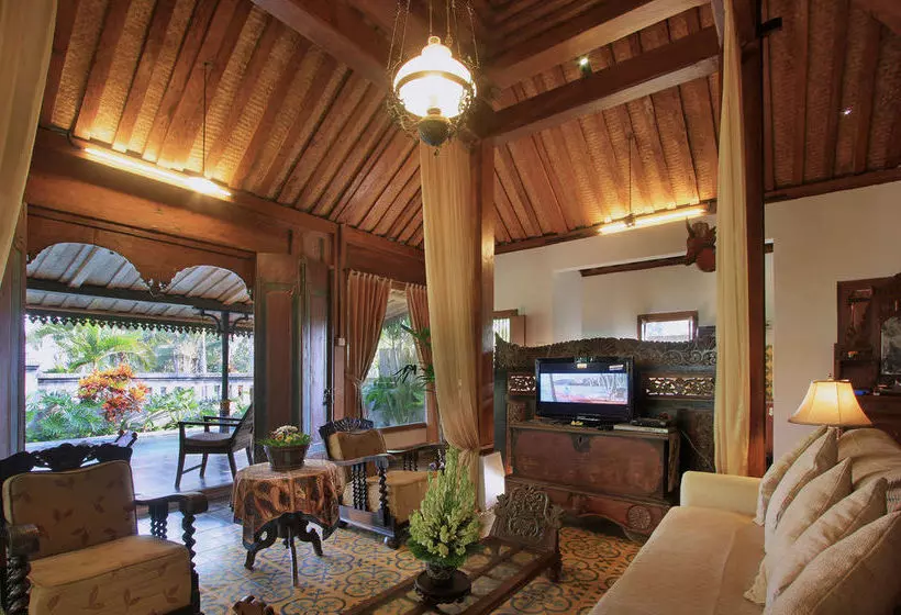 리조트 Ubud Syailendra Villas