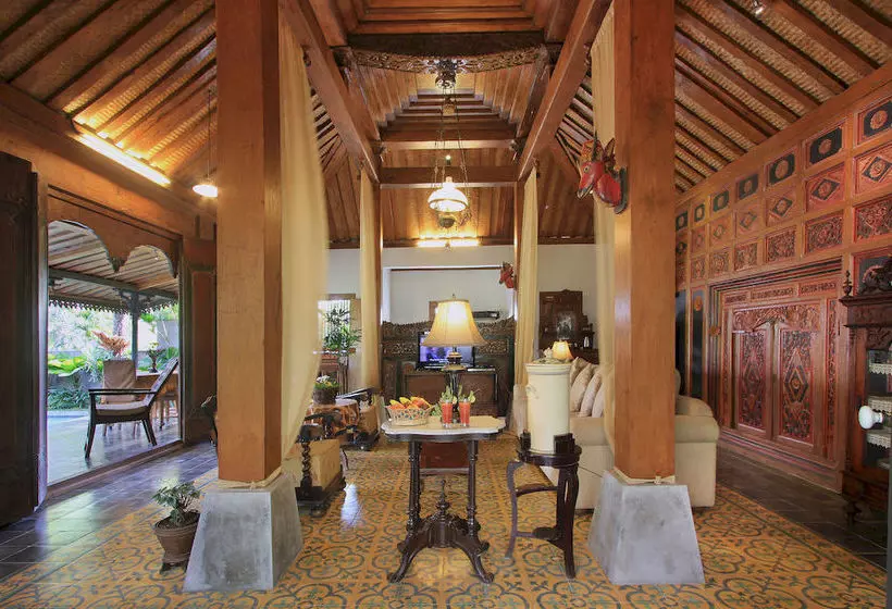 리조트 Ubud Syailendra Villas