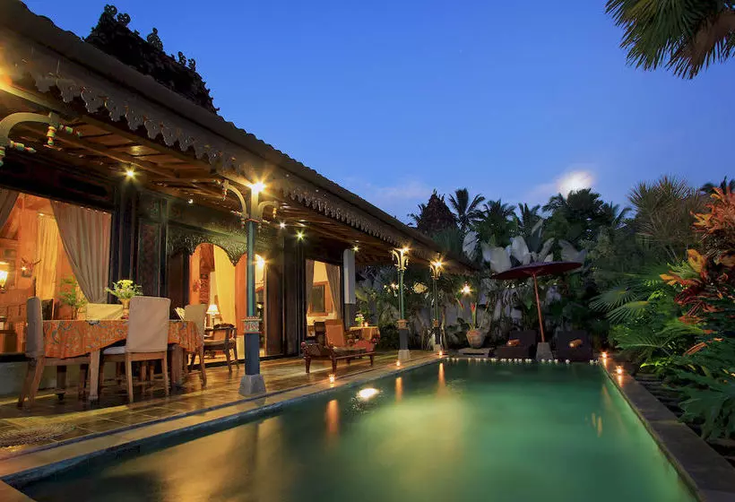 리조트 Ubud Syailendra Villas