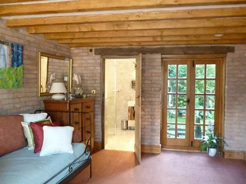 Smithy Studio Bed And Breakfast